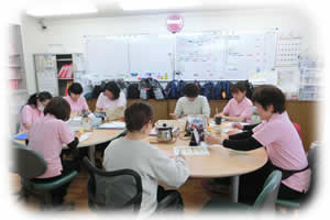 医療法人ハートフリーやすらぎ 訪問看護ステーションハートフリーやすらぎ：訪問看護とは