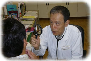 医療法人ハートフリーやすらぎ 住吉診療所：診察風景